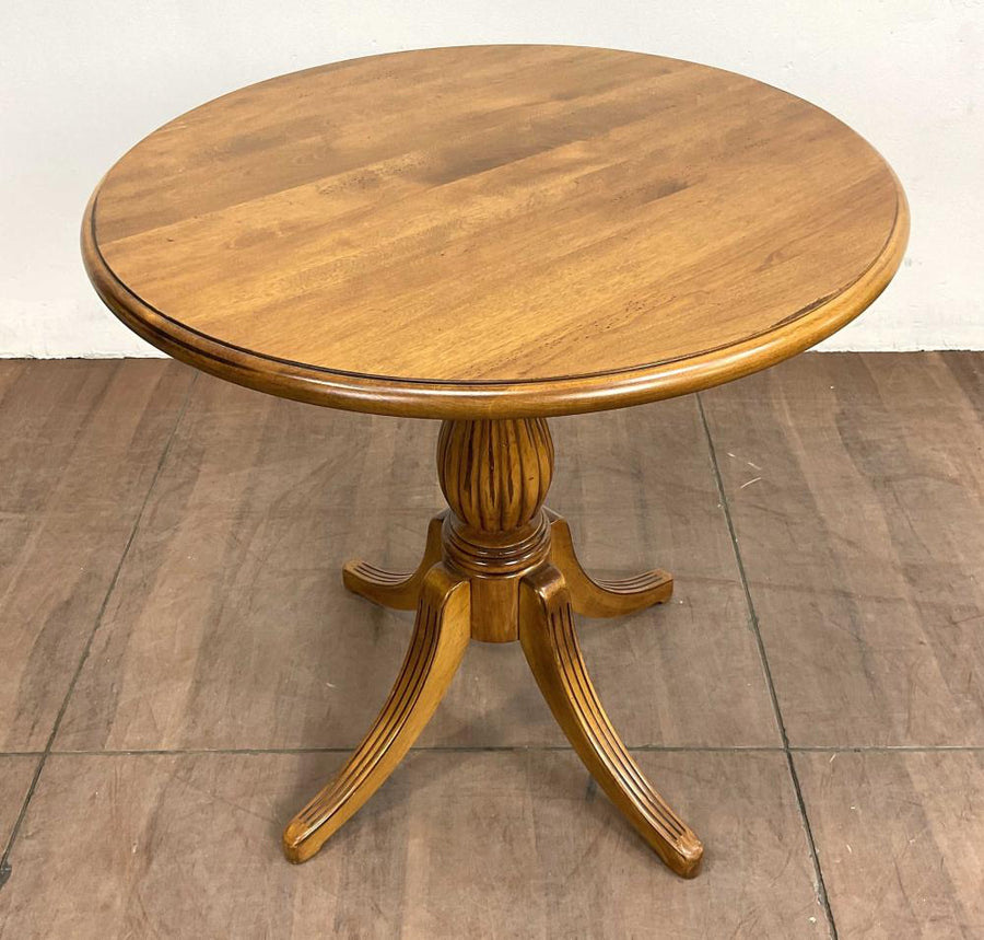 Round Maple Pedestal Table
